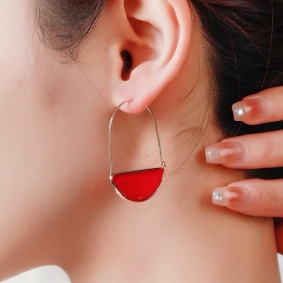 ✨3for$38 New Red Anthro Glass Crescent Hoop Earrings -Glass Dangle Earring Hoops - Picture 14 of 16
